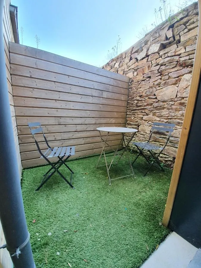 Appartements C'Home Un Charme Lannion 0*,